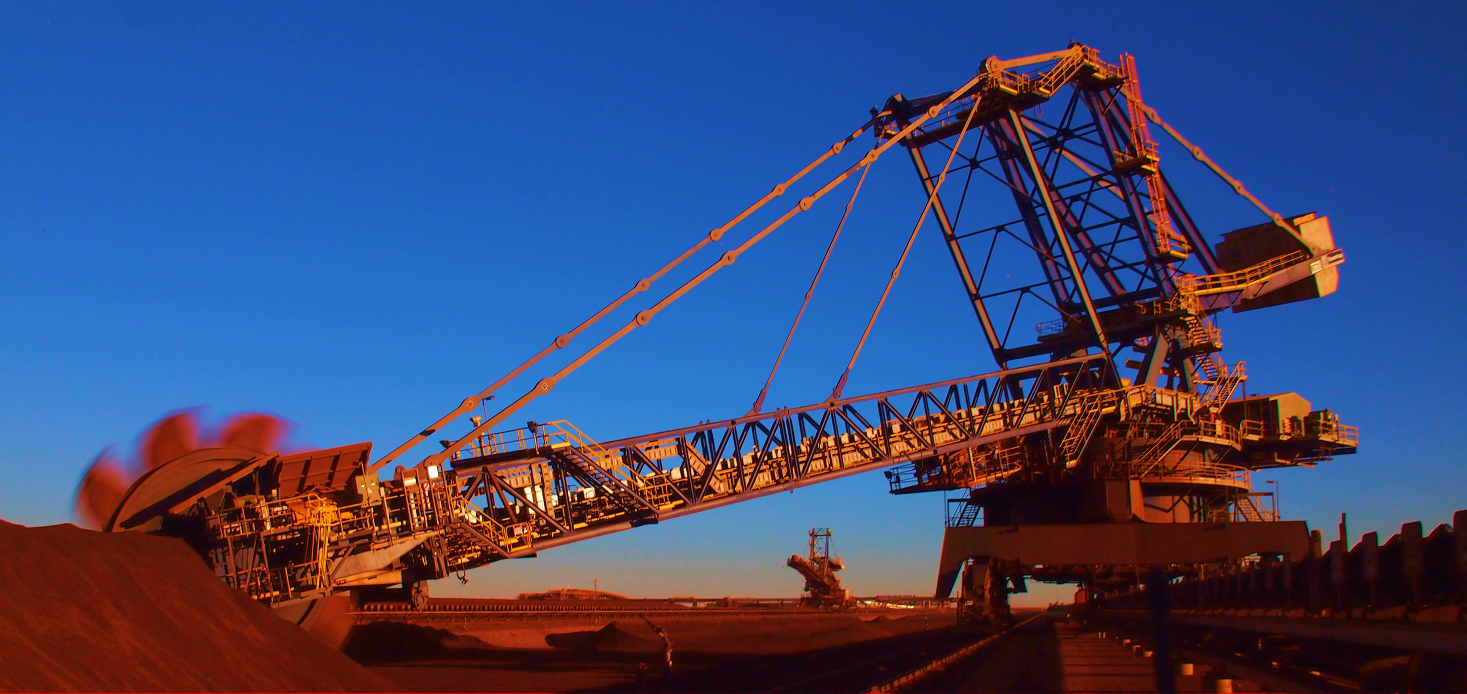 Giá thép xây dựng hôm nay (21/5): Giá quặng sắt tiếp đà tăng mạnh vì lo ngại thiếu hụt nguồn cung từ Brazil